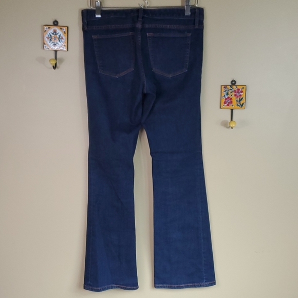 Banana Republic Boot jeans - Picture 3 of 7